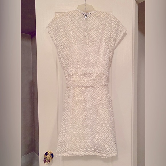 Banana Republic eyelet dress with slip - Picture 2 of 4
